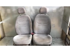 Recambio de juego asientos para toyota yaris (ncp1/nlp1/scp1) 1.3 linea luna referencia OEM IAM 7144052060B2 7143052070B1 