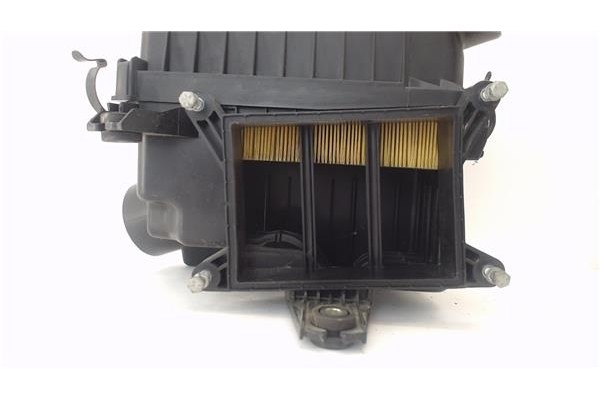 Recambio de carcasa filtro aire para kia rio (jb) 1.4 16v referencia OEM IAM 281121G000 281101G000001131 