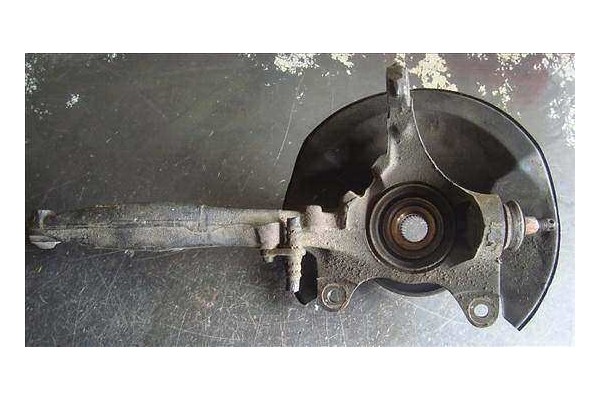 Recambio de mangueta delantero derecha para rover rover 400 (rt) 420 d referencia OEM IAM RBK100480  