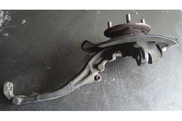 Recambio de mangueta delantero derecha para rover rover 400 (rt) 420 d referencia OEM IAM RBK100480  
