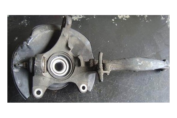 Recambio de mangueta delantero izquierda para rover rover 400 (rt) 420 d referencia OEM IAM RBK100490  