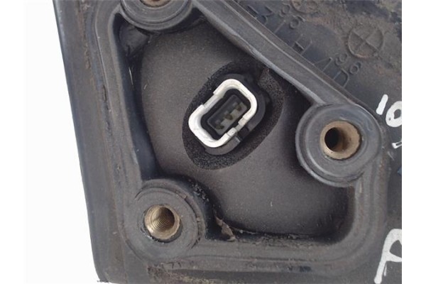 Recambio de retrovisor electrico izquierdo para hyundai accent (lc) referencia OEM IAM E4012129  