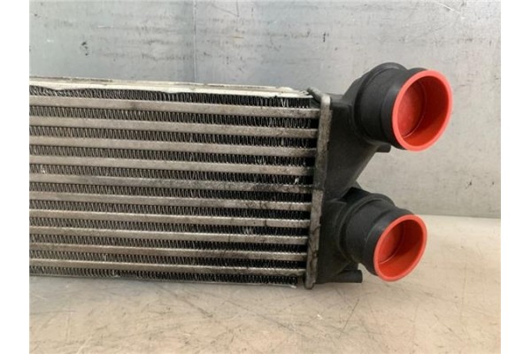 Recambio de intercooler para peugeot 3008 1.6 hdi referencia OEM IAM 384N9  