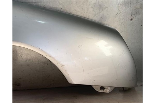 Recambio de aleta delantero derecha para mercedes-benz clase e (bm 210) berlina 2.8 280 (210.063) referencia OEM IAM A2108800218
