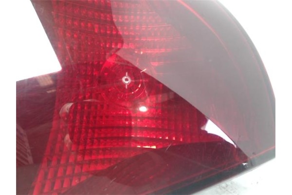 Recambio de piloto trasero izquierdo para citroen c5 berlina referencia OEM IAM 6350V3  