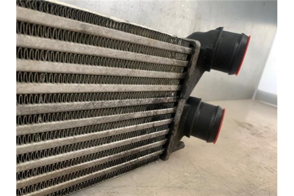 Recambio de intercooler para peugeot 3008 1.6 hdi referencia OEM IAM 384N9  