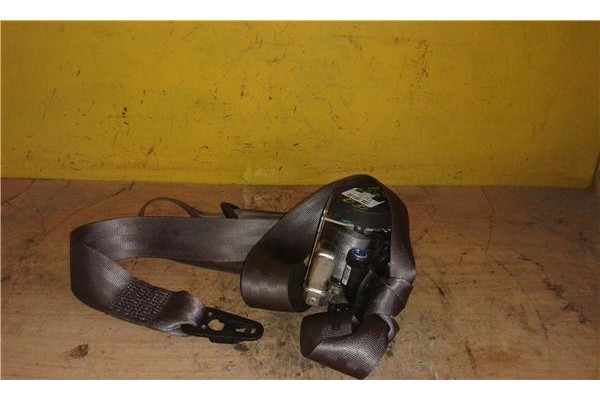 Recambio de cinturon seguridad delantero derecho para audi a4 avant (8e) 1.9 tdi (96kw) referencia OEM IAM 560788501  