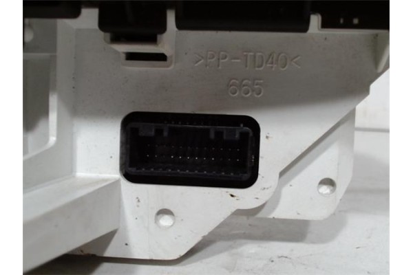 Recambio de cuadro completo para toyota yaris (ksp9/scp9/nlp9) 1.4 d-4d referencia OEM IAM 838000D690D MB4573003206 