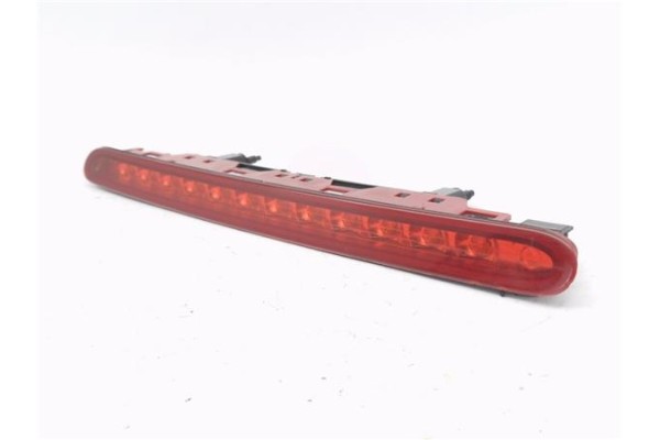 Recambio de luz central de freno para peugeot 3008 1.6 hdi referencia OEM IAM 9683461480  