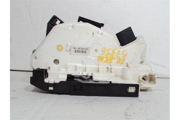Recambio de cierre electromagnetico delantero izquierdo para seat ibiza berlina (6j5) 1.9 tdi referencia OEM IAM 5N1837015A  5N1