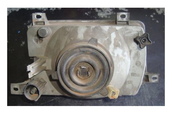 Recambio de faro delantero izquierdo para seat ibiza 1.5 i cat referencia OEM IAM 084451605L  