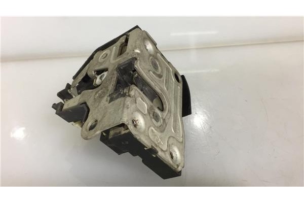 Recambio de cierre electromagnetico delantero derecho para renault clio ii fase ii (b/cb0)(2001) 1.5 campus [1,5 ltr. - 48 kw dc