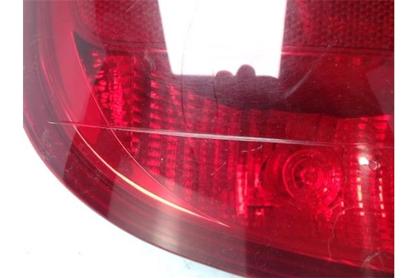 Recambio de piloto trasero izquierdo para citroen c5 berlina referencia OEM IAM 6350V3  