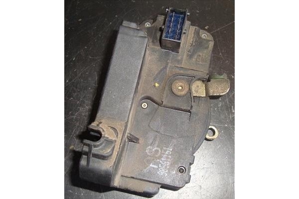 Recambio de cierre electromagnetico delantero izquierdo para opel astra g fastback (f48_, f08_) 1.7 dti 16v referencia OEM IAM 9