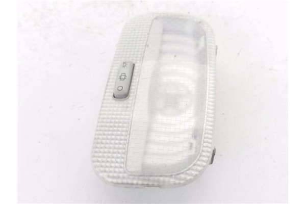 Recambio de luz trasero central techo para peugeot 3008 1.6 hdi referencia OEM IAM 9682068980 6362T9 