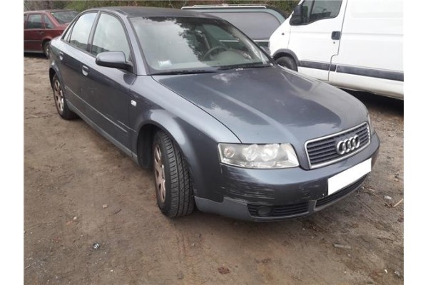 audi a4 berlina (8e)(2000) del año 