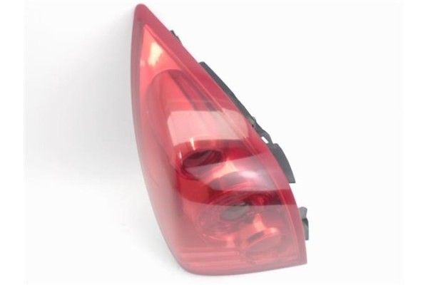 Recambio de piloto trasero izquierdo para nissan primera hatchback (p12) 1.6 referencia OEM IAM 26555AU210 26555AU21B 