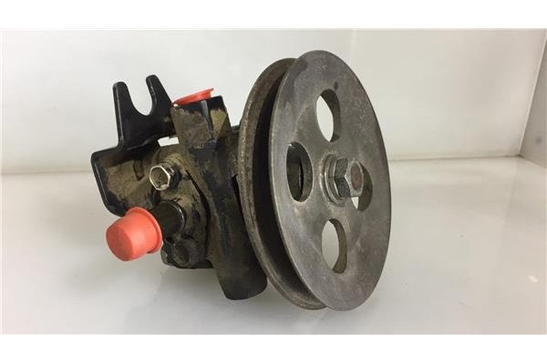 Recambio de bomba servodireccion para nissan terrano/terrano ii (r20)(1993) 2.4 4wd referencia OEM IAM   