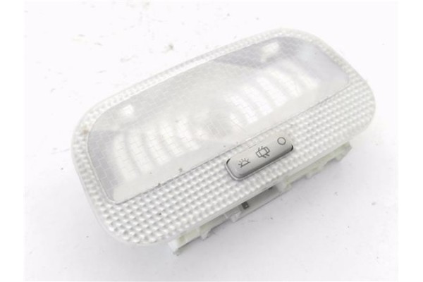 Recambio de luz trasero central techo para peugeot 3008 1.6 hdi referencia OEM IAM 9682068980 6362T9 