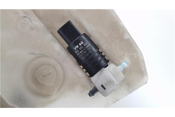 Recambio de deposito limpiaparabrisas para volkswagen golf v (1k1) 1.6 referencia OEM IAM 1K0955453S  