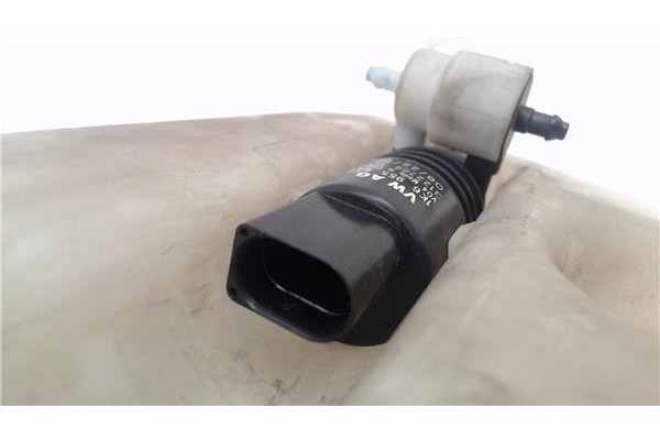 Recambio de deposito limpiaparabrisas para volkswagen golf v (1k1) 1.6 referencia OEM IAM 1K0955453S  