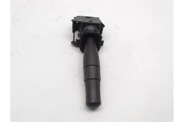 Recambio de mando de luces para renault megane ii grandtour referencia OEM IAM   