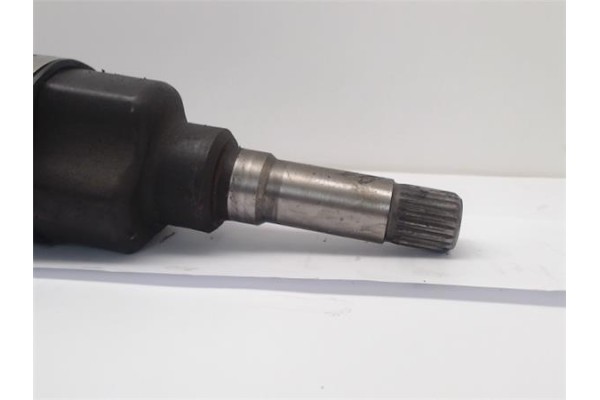 Recambio de palier delantero derecho para citroen c3 1.4 hdi referencia OEM IAM  9650624180 