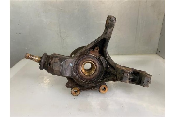 Recambio de mangueta delantero izquierda para peugeot 3008 1.6 hdi referencia OEM IAM 364696  