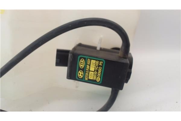 Recambio de deposito limpiaparabrisas para kia rio (jb) 1.4 16v referencia OEM IAM 986101G101 985101C100 