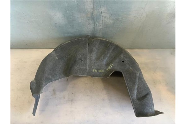 Recambio de protector pase rueda trasero derecho para renault grand scenic iv 1.2 tce referencia OEM IAM 767480117R 767481356R 
