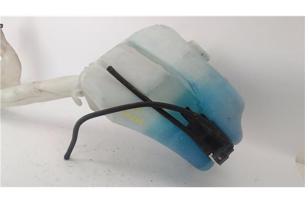 Recambio de deposito limpiaparabrisas para citroen c3 1.6 16v hdi referencia OEM IAM 6431C8  