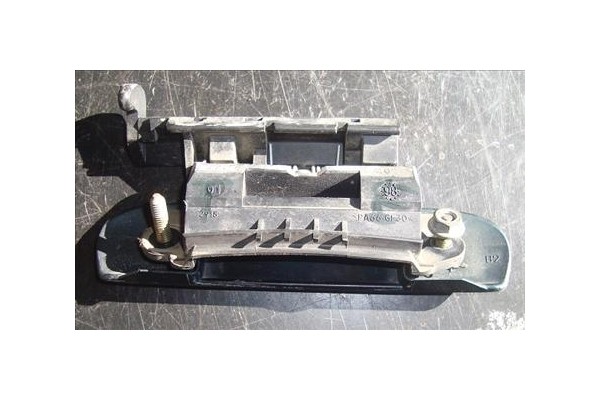 Recambio de maneta exterior trasero izquierda para citroen xsara berlina 1.6 i referencia OEM IAM 9101N4   Recambio de maneta exterior trasero izquierda para citroen xsara berlina 1.6 i referencia OEM IAM 9101N4