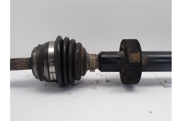 Recambio de palier delantero derecho para seat cordoba berlina (6k2) 1.4 referencia OEM IAM 6K0407272L  