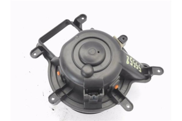 Recambio de motor calefaccion para peugeot 3008 1.6 hdi referencia OEM IAM 6441CP T3953001 