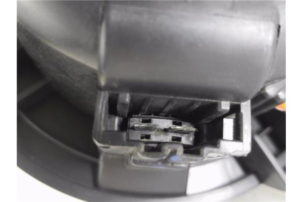 Recambio de motor calefaccion para peugeot 3008 1.6 hdi referencia OEM IAM 6441CP T3953001 