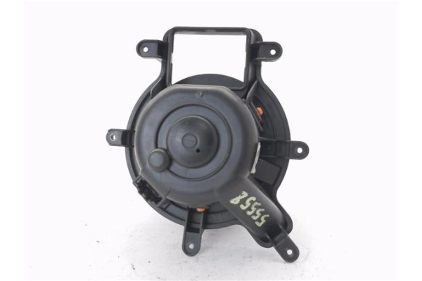 Recambio de motor calefaccion para peugeot 3008 1.6 hdi referencia OEM IAM 6441CP T3953001 