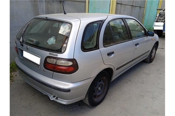 nissan almera (n15) del año 1999
