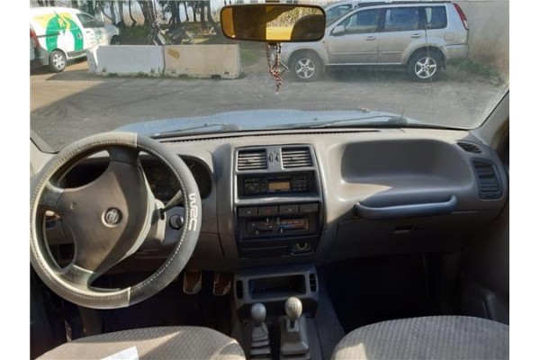 nissan terrano ii (r20) del año 1994