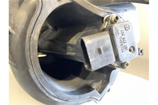 Recambio de colector admision para seat cordoba berlina (6k2) 1.4 referencia OEM IAM 36129711CH 036129711BR 