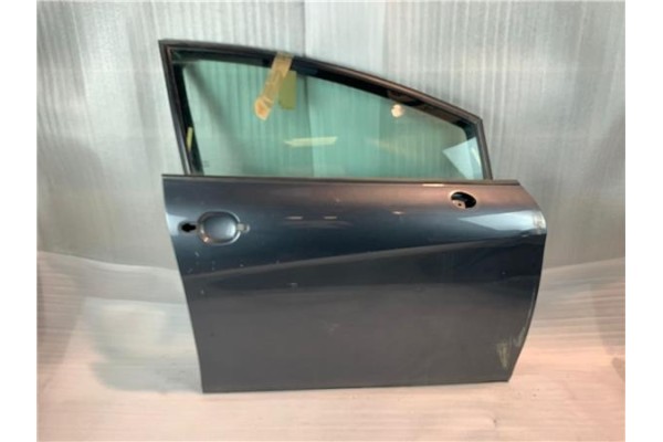 Recambio de puerta delantero derecha para seat leon (1p1) referencia OEM IAM 1P0831056A 1K0959792H 