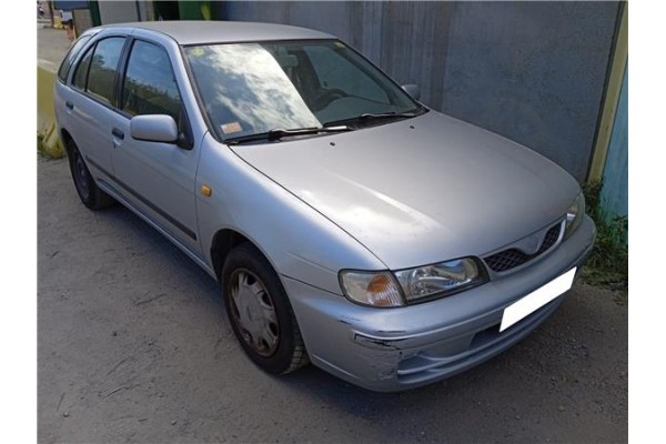 nissan almera (n15) del año 1999