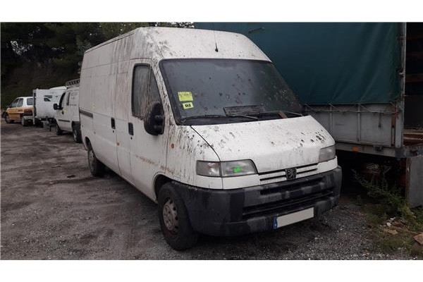 peugeot boxer (230) furgón bat.3200mm del año 2001
