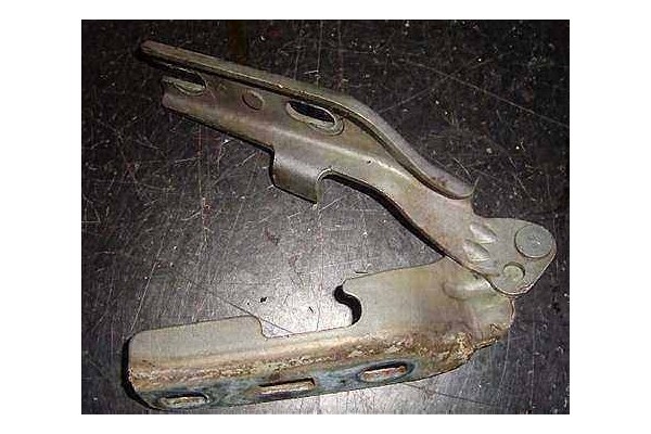 Recambio de bisagra capo izquierda para citroen xsara berlina 2.0 hdi 90 referencia OEM IAM 791249  