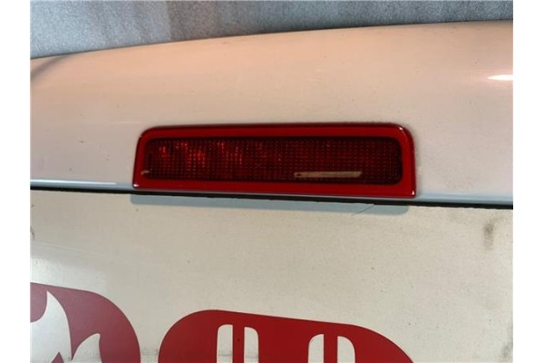 Recambio de porton trasero para volkswagen caddy profesional (sa) referencia OEM IAM 7014319  