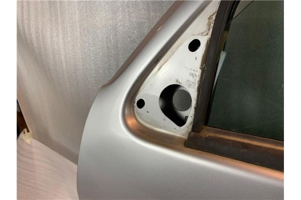 Recambio de puerta delantero izquierda para citroen berlingo furgón referencia OEM IAM   