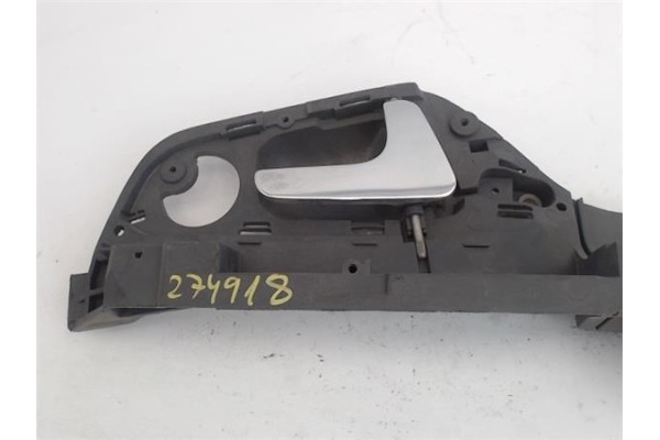 Recambio de manilla int. puerta trasero derecha para seat cordoba berlina (6k2) 1.9 d referencia OEM IAM 6K4837114 T4837114 