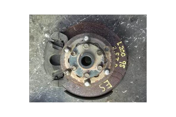 Recambio de mangueta delantero izquierda para mitsubishi l 200 (k6/7)(1996) 2.5 td (k64t) referencia OEM IAM   