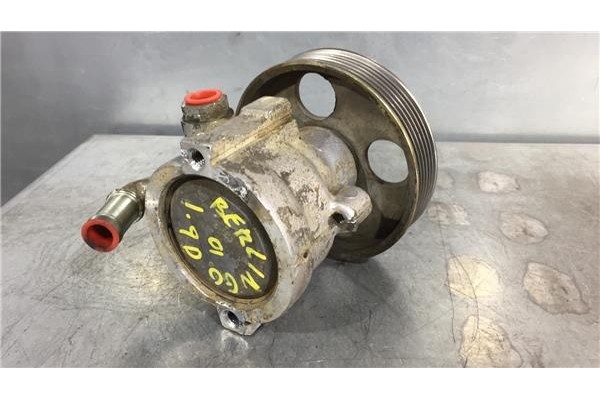Recambio de bomba servodireccion para citroen berlingo 1.9 d referencia OEM IAM 9638668180  