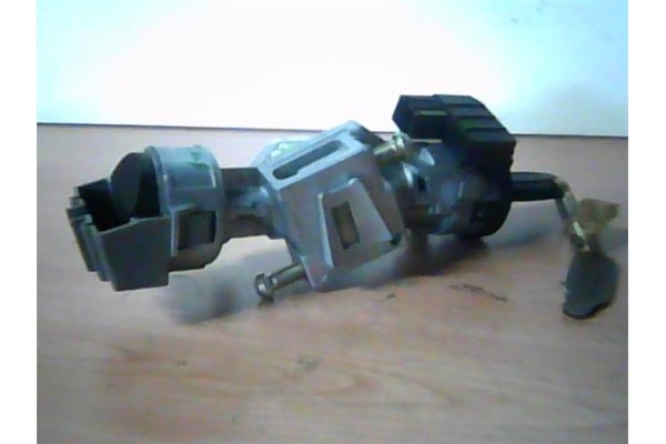 Recambio de clausor para ford focus berlina (cap) 2.0 trend referencia OEM IAM   