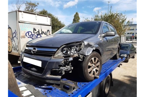 opel astra h berlina del año 2005